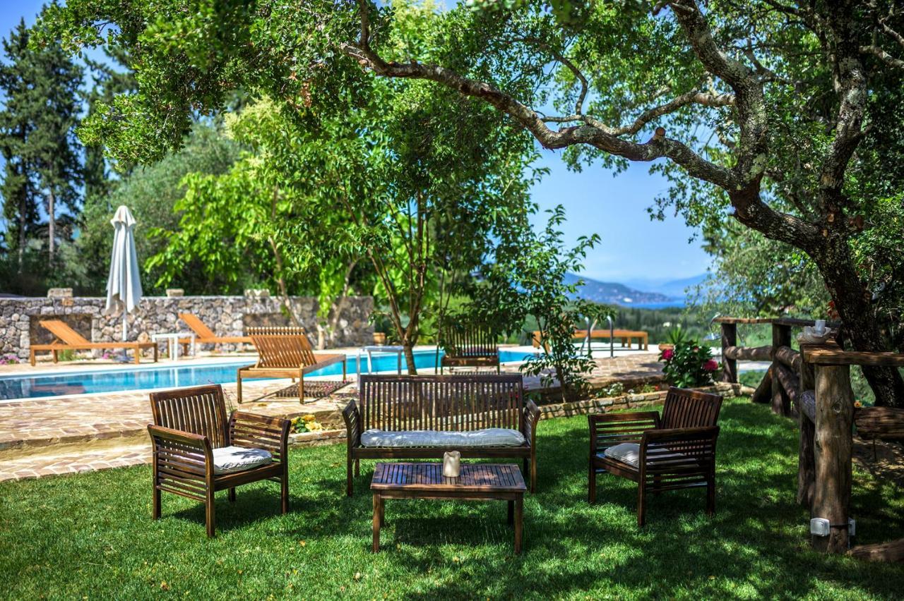 Villa Fioraki Poulades Экстерьер фото