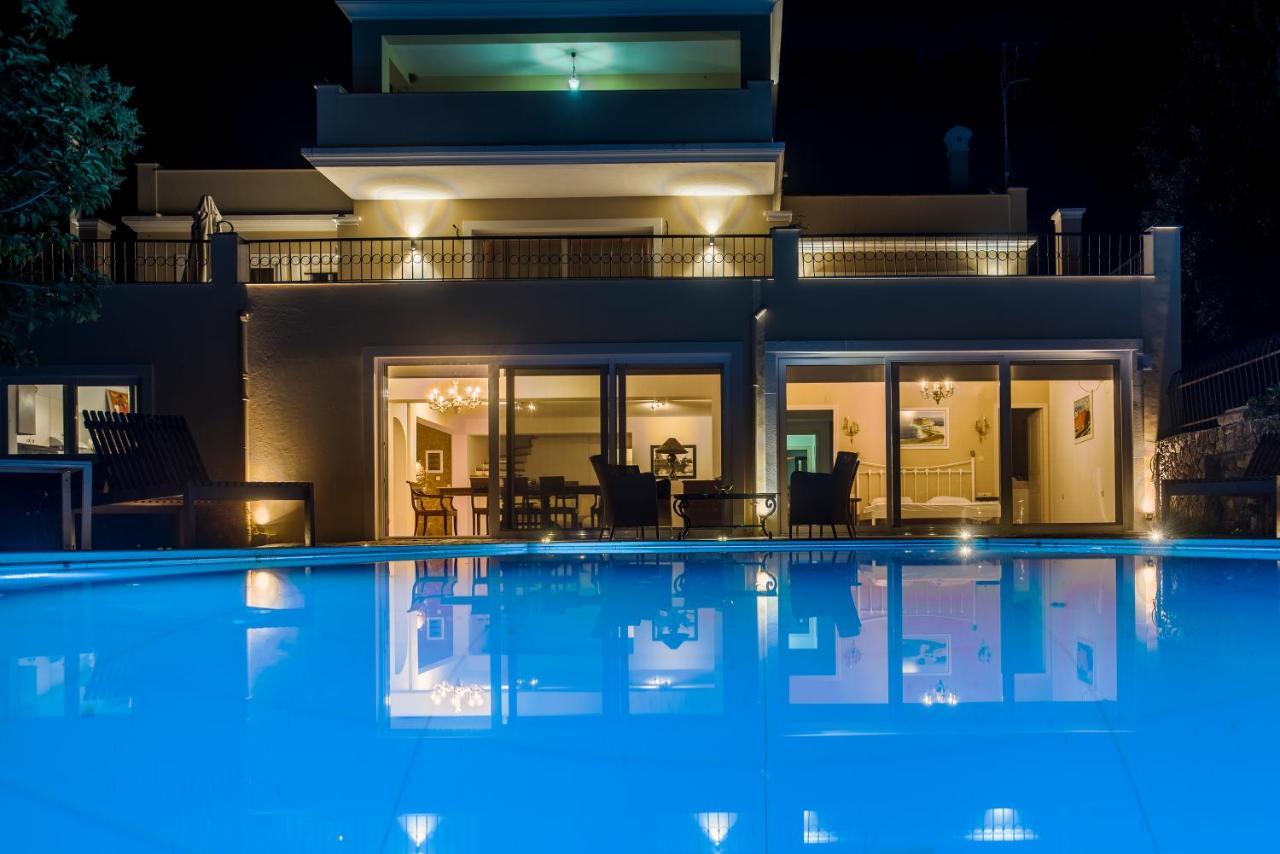 Villa Fioraki Poulades Экстерьер фото